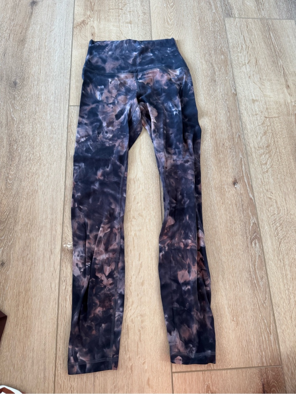 Lululemon Align High-Rise Crop/Tight in the Diamond Dye Graphite Grey size 4